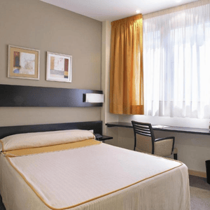 Blu Hotel Pamplona 3*