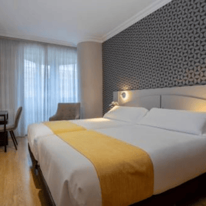 Hotel Corona de Castilla Burgos 4*