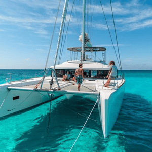 Visita en Catamarán Plus Experience