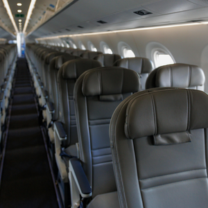 8 primeras filas en el avión