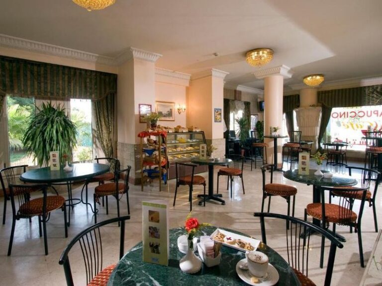 Swiss Inn Nile, El Cairo · Guiza, junto al Nilo